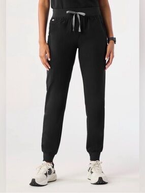 Figs Zamora Women's Black Scrub Pant